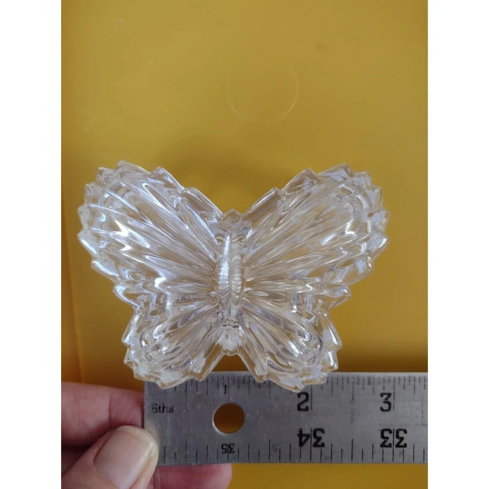 Vtg Trinket Box Crystal Cut Glass Butterfly Dish Jewelry Holder Nostalgic 80s